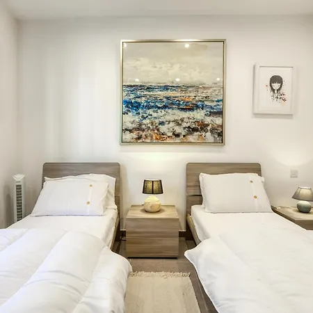 A Stunning 3br With Private Terrace In Swieqi By 360 Estates Daire Is-Swieqi