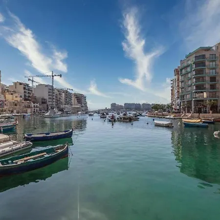 Daire A Stunning 3br With Private Terrace In Swieqi By 360 Estates *