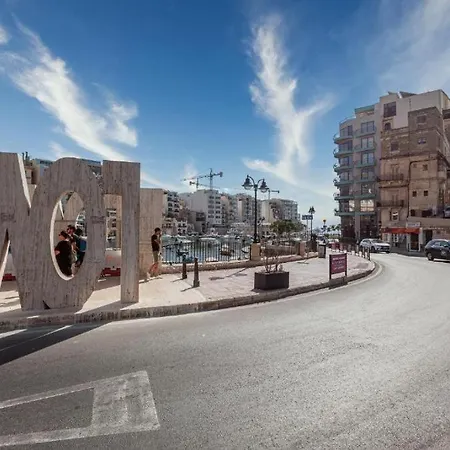 Apartment A Stunning 3br With Private Terrace In Swieqi By 360 Estates *