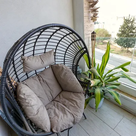 Daire A Stunning 3br With Private Terrace In Swieqi By 360 Estates